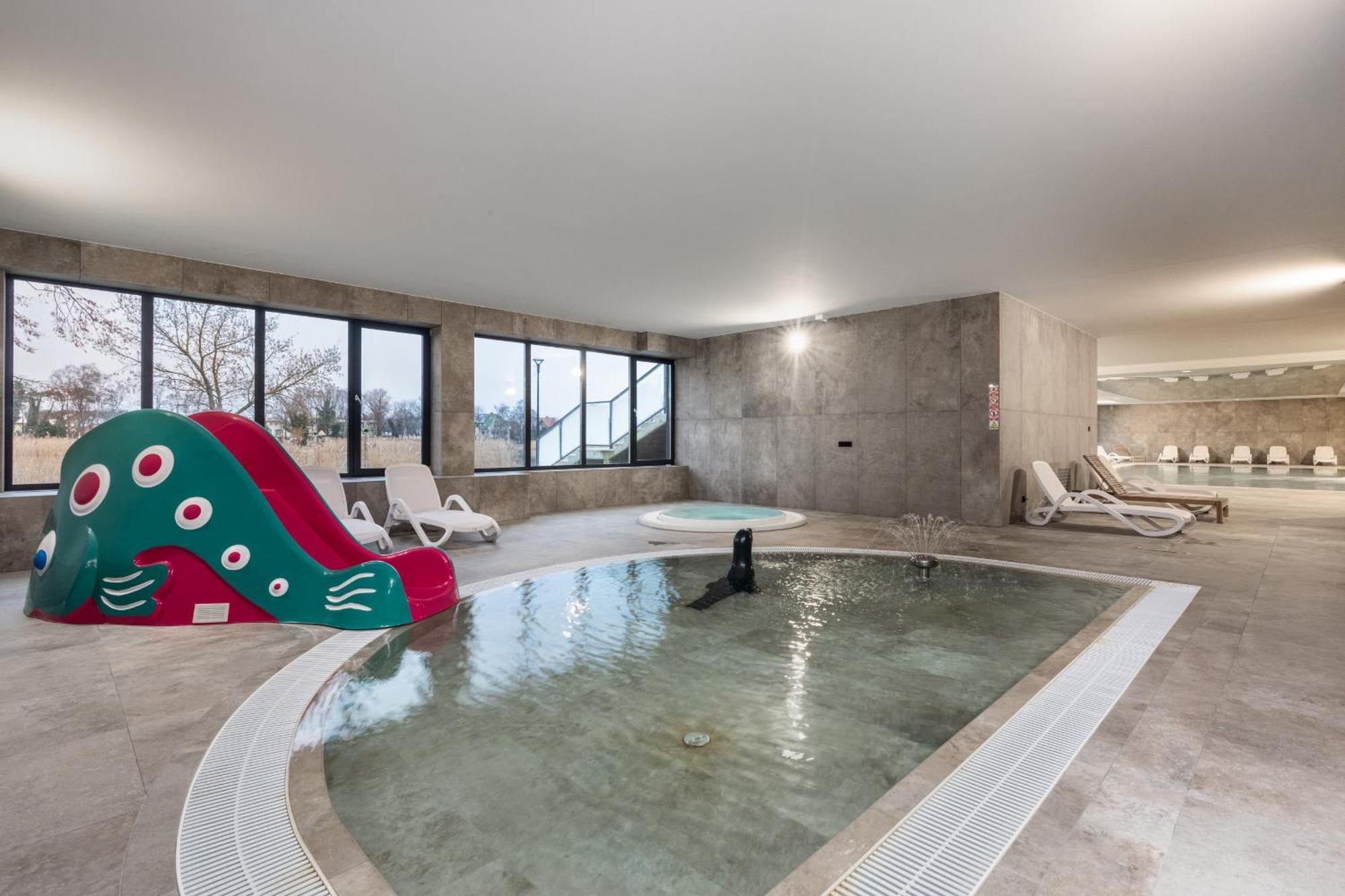 Dziwnow Luxurious Apartment No1 By The River By Renters Prestige Exteriör bild