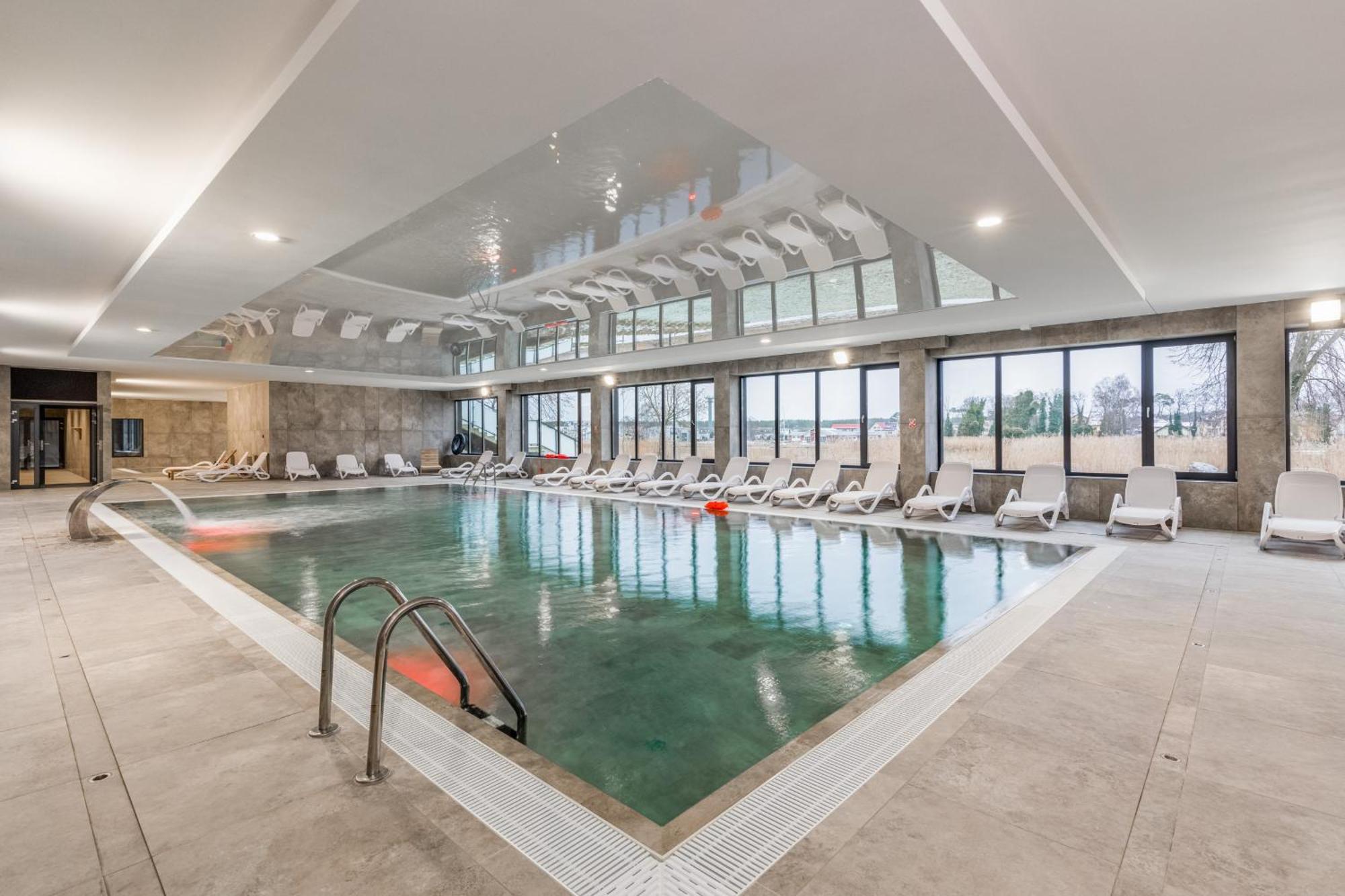 Dziwnow Luxurious Apartment No1 By The River By Renters Prestige Exteriör bild