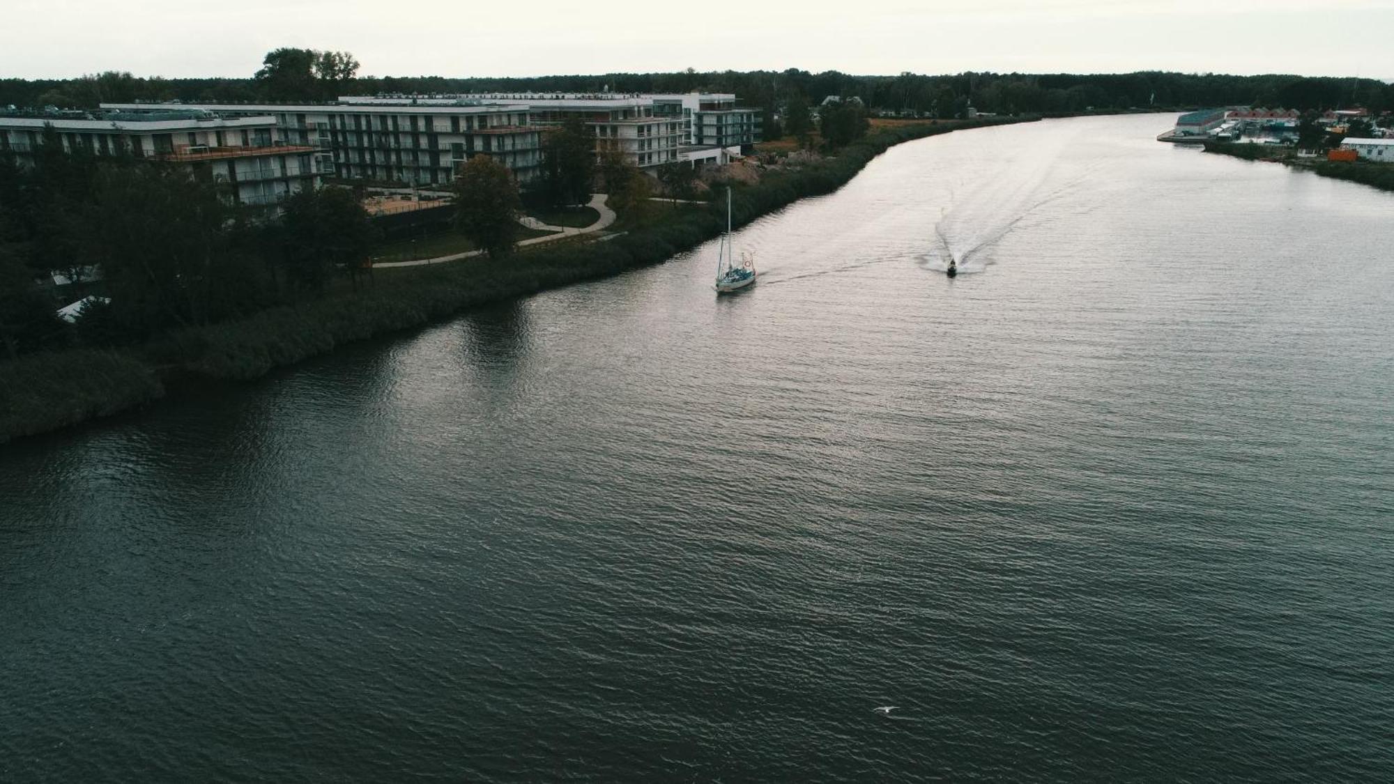 Dziwnow Luxurious Apartment No1 By The River By Renters Prestige Exteriör bild